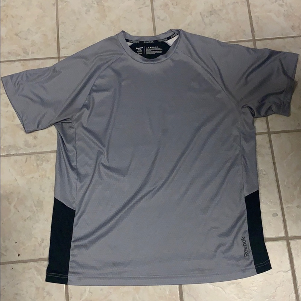 Reebok athletic tee